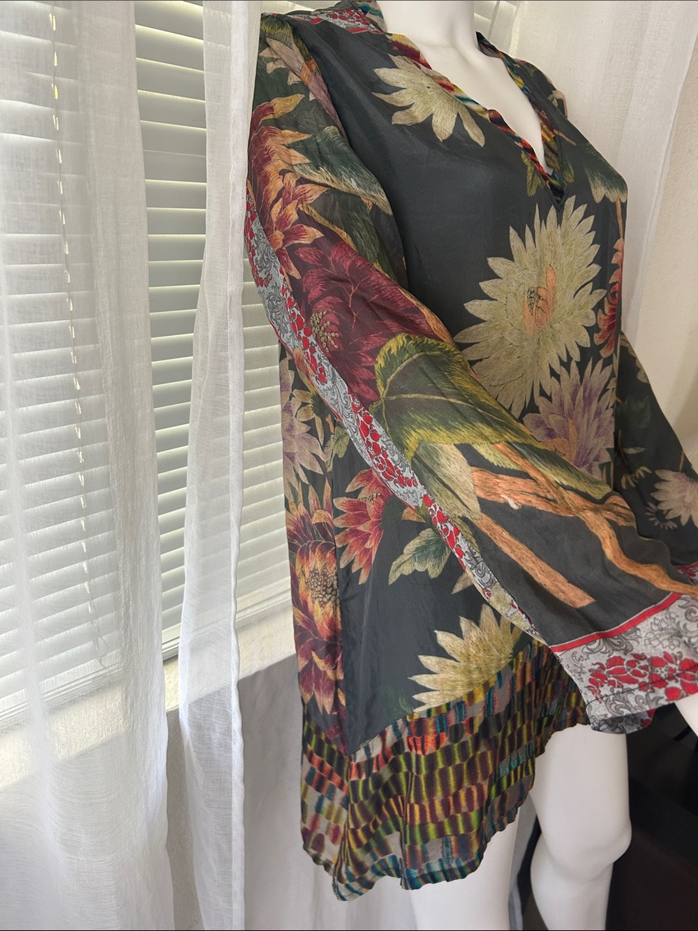 Boho Floral V-Neck Tunic Top in Black Multi - Picture 5 of 15